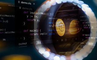 宝鸡 api php源码,下载的php源码怎么运行呢？
